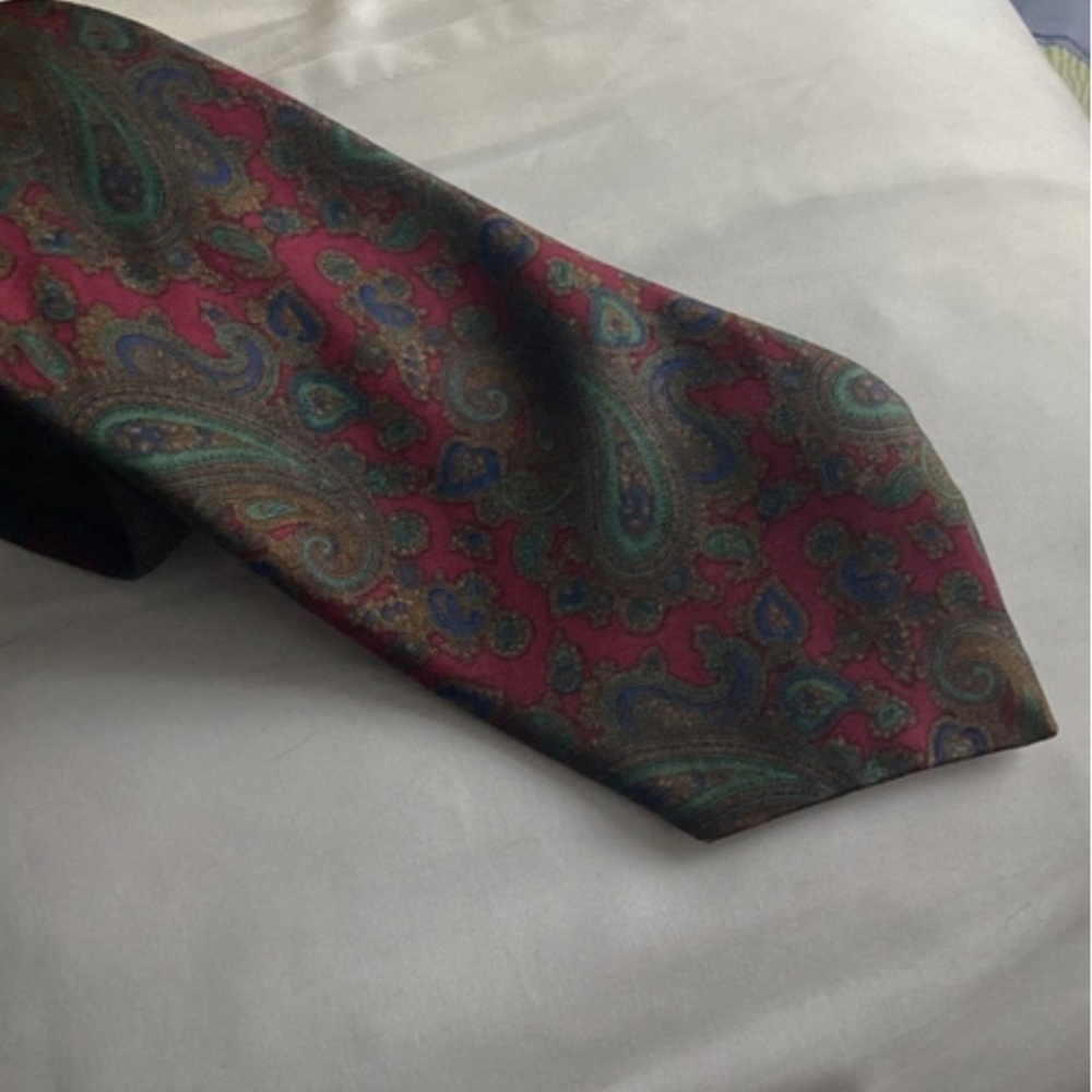 LANVIN PARIS PURE SILK PAYSLEY TIE